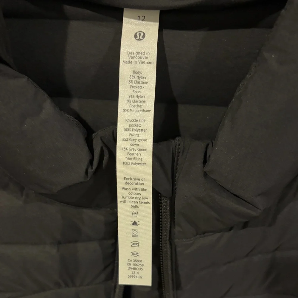 NWT lululemon pack it down black vest, water-resistant, windproof, slim fit - Picture 9 of 12